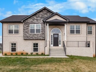 292 Cardinal Creek Dr, Clarksville, TN 37040