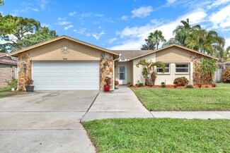 9651 129th Ave, Largo, FL 33773