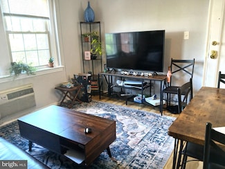 2415 Ontario Rd NW Unit 202, Washington, DC 20009