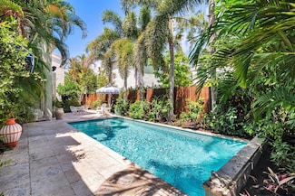 138 Greymon Dr, West Palm Beach, FL 33405