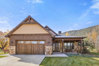 243 Golden Bear Dr, Carbondale, CO 81623