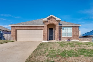 209 Rock Meadow Dr, Crowley, TX 76036