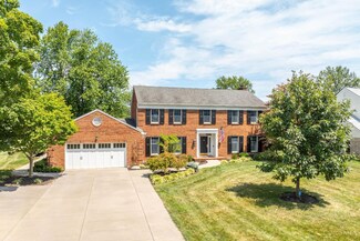 10042 Wimbledon Ct, Montgomery, OH 45242