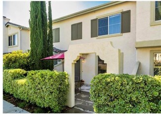 22705 Sundance Creek Dr, Santa Clarita, CA 91350