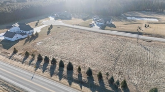 3610 Sawmill Ct, Suamico, WI 54313