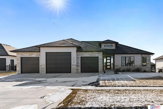 10231 Starlight Bay, Lincoln, NE 68527