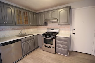 11 Tiffany Rd Unit 5, Salem, NH 03079