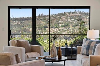 2454 Torrejon Place, Carlsbad, CA 92009