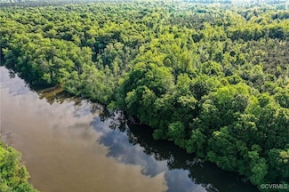 03 E River Rd, King William, VA 23086