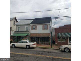 72 Hanover St, Pemberton, NJ 08068