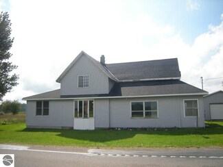 11979 N 13 Rd, Buckley, MI 49620
