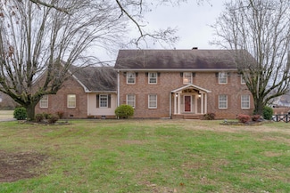 8345 Heron Cir, Ooltewah, TN 37363