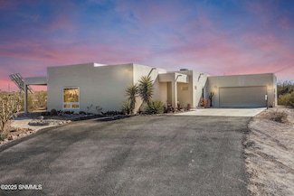 4024 Sotol Dr, Las Cruces, NM 88011