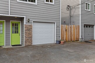 9643 28th Ave SW Unit B, Seattle, WA 98126