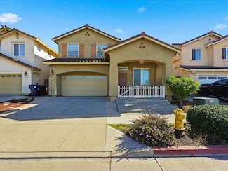 729 Vista Montana Dr, Watsonville, CA 95076