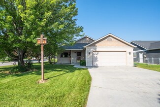 100 Oakwood Ct, Hamilton, MT 59840