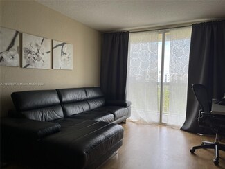 816 NW 11th St Unit 704, Miami, FL 33136