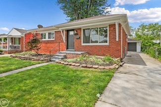 24665 Greenbrier Ave, Eastpointe, MI 48021