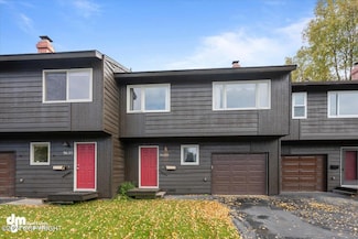 9639 Stonegate Dr, Anchorage, AK 99515