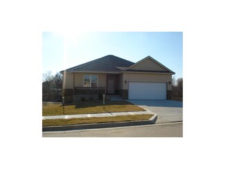 901 Charles St, Knob Noster, MO 65336