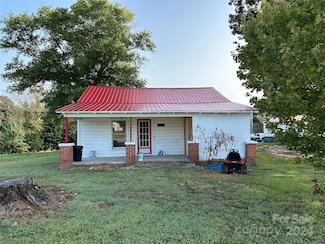 4304 Burkemont Rd, Morganton, NC 28655