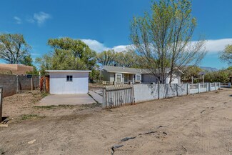 42 Mountain Shadows Rd, Corrales, NM 87048