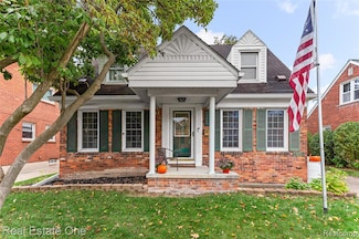 23655 Rockford St, Dearborn, MI 48124