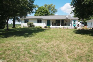 300 Lincoln St, Yorktown, IA 51656
