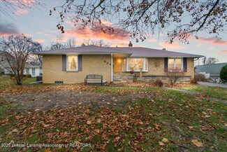 624 Center St, Portland, MI 48875