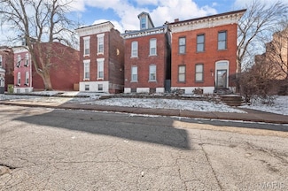2610 Rutger St, Saint Louis, MO 63104