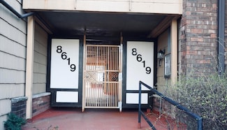 8619 N Servite Dr Unit 217, Milwaukee, WI 53223