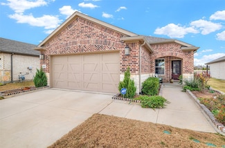 905 Hidden Eddy Dr, McKinney, TX 75071