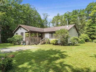 713 N Lake Rd, Haines Falls, NY 12436