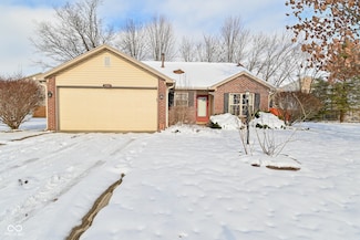 1061 Oak Leaf Rd, Franklin, IN 46131