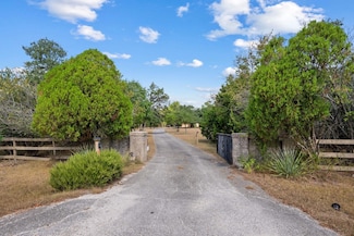 1031 Sunset Canyon Dr N, Dripping Springs, TX 78620