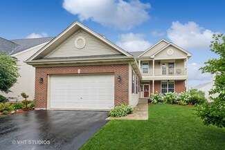 556 Shepherd Ln, Geneva, IL 60134