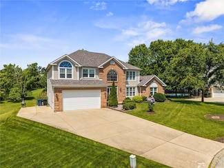 1004 Deveron Ct, Jeannette, PA 15644