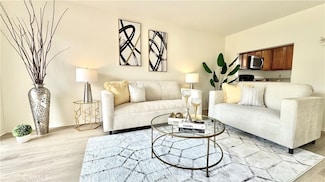 3101 Plaza Del Amo Unit 60, Torrance, CA 90503