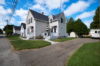 43 Thomaston St, Rockland, ME 04841
