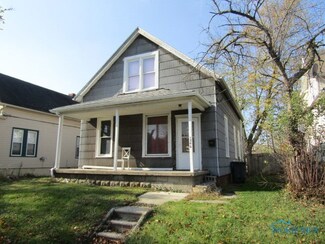 1546 Oak St, Toledo, OH 43605