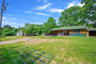 431 Canoe Rd, Broken Bow, OK 74728