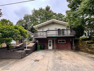 1587 Hilda St, Lakemore, OH 44250