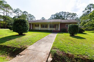1462 Tyson Ave, Tifton, GA 31794