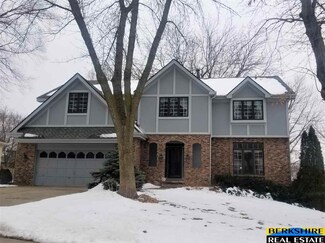 16527 Spring Cir, Omaha, NE 68130