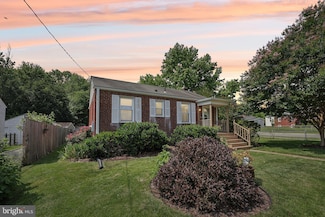 5201 Lackawanna St, College Park, MD 20740