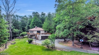 142 Decker Rd, Boonton, NJ 07005