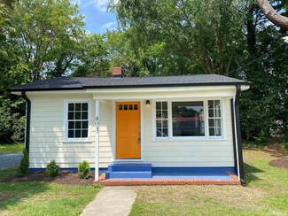 403 E Bay St, Dunn, NC 28334