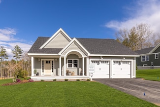 6 Cypress Ln, Auburn, NH 03032