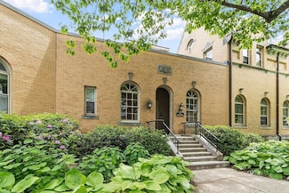 60 Glen Rd Unit 107, Brookline, MA 02445