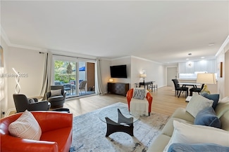 2 Lighthouse Ln Unit 868, Hilton Head Island, SC 29928